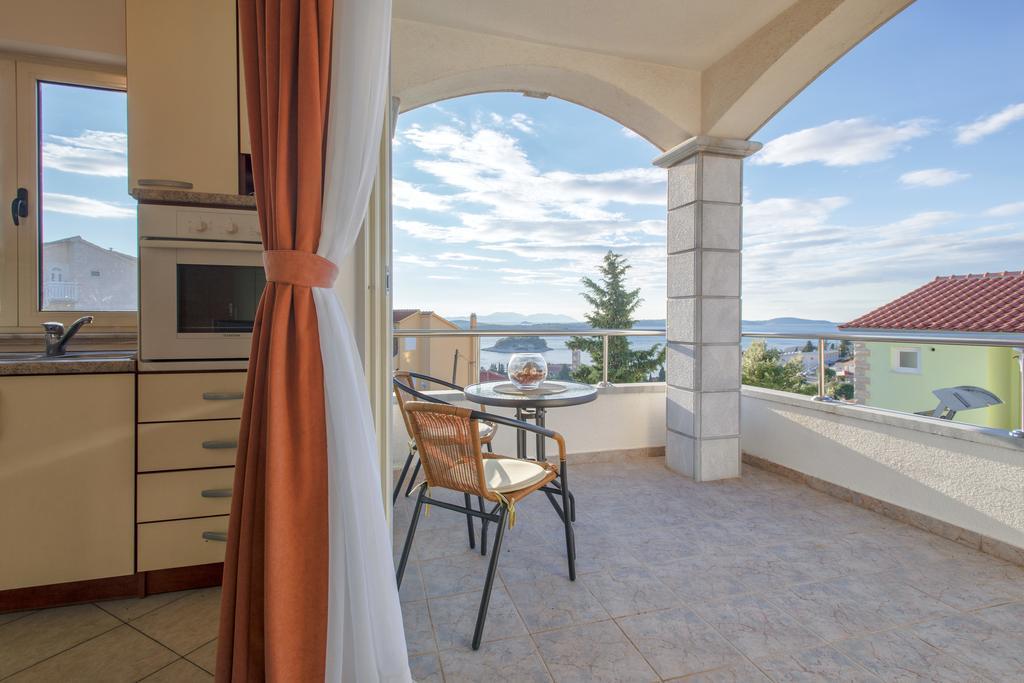 Apartments Jakic Hvar Town Room photo